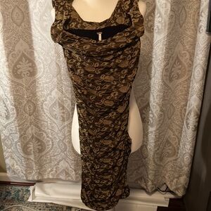 Free People tan/olive green Beautiful dress Size XS